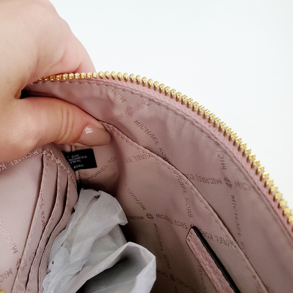 4 Piece Set Michael Kors Wristlet's - Picture 10 of 16